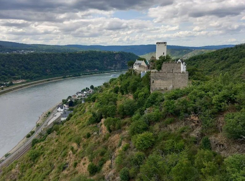 Hotel - Restaurant - Café Castle Liebenstein, Germany